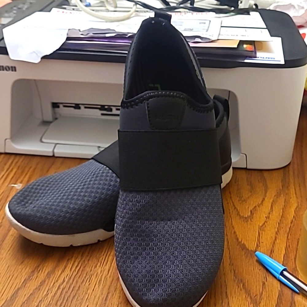 Womans sneaker kuru